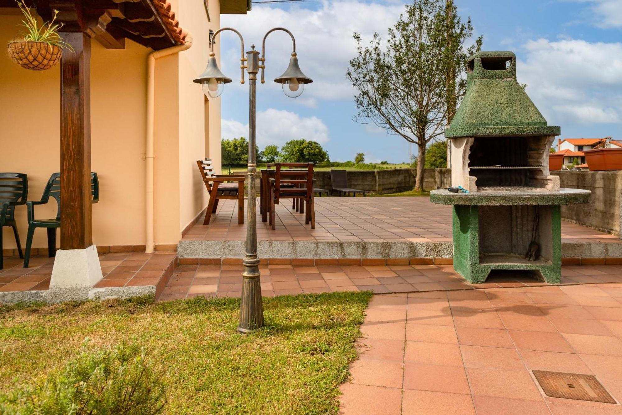 Navés Apartamentos El Acebo מראה חיצוני תמונה